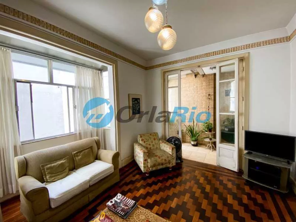 Apartamento à venda com 3 quartos, 158m² - Foto 3