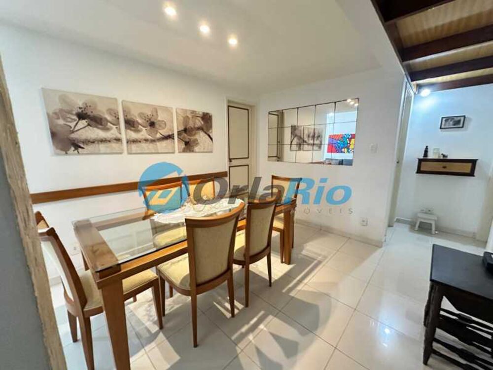 Apartamento à venda com 3 quartos, 114m² - Foto 2