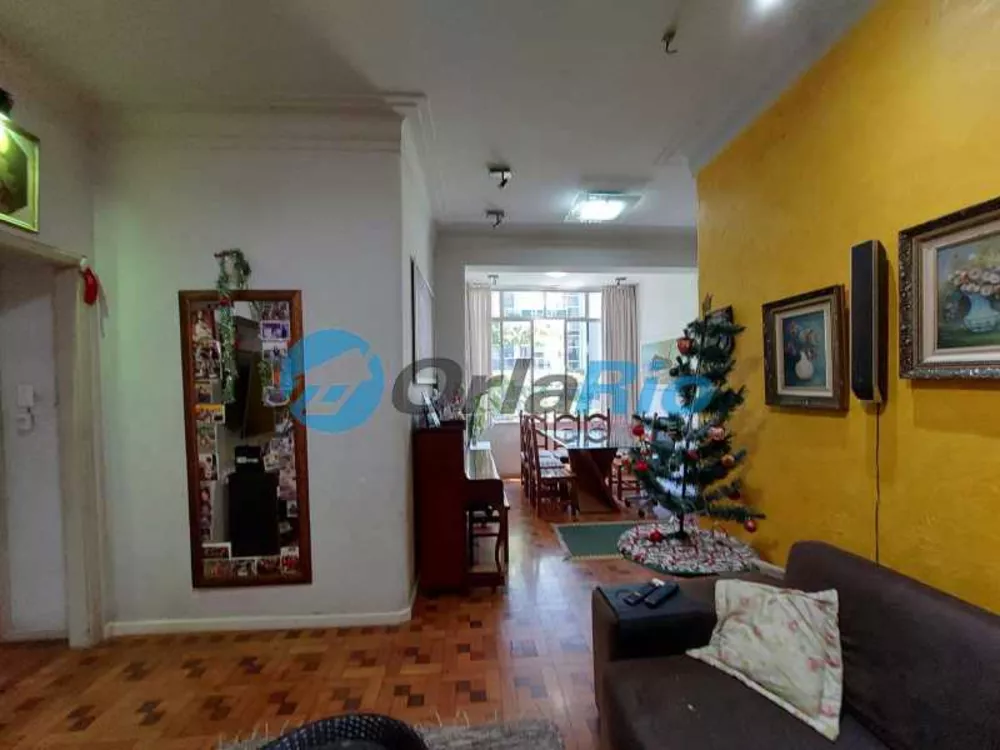 Apartamento à venda com 3 quartos, 96m² - Foto 2