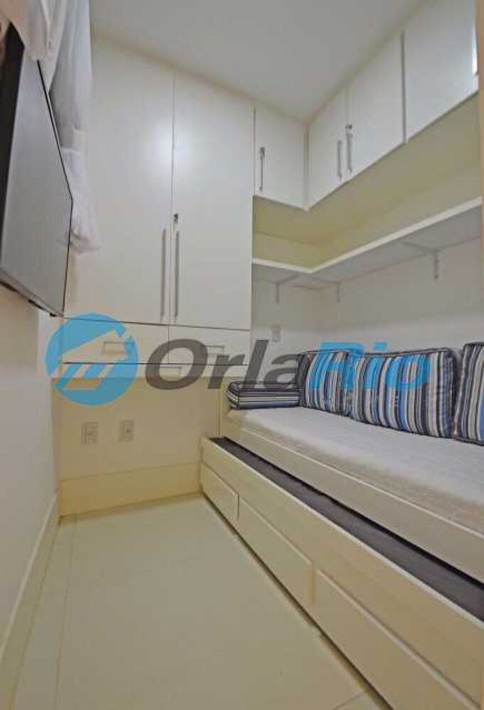 Apartamento à venda com 4 quartos, 71m² - Foto 2