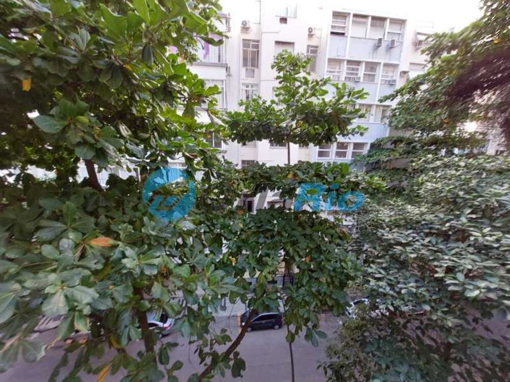 Apartamento à venda com 2 quartos, 61m² - Foto 1