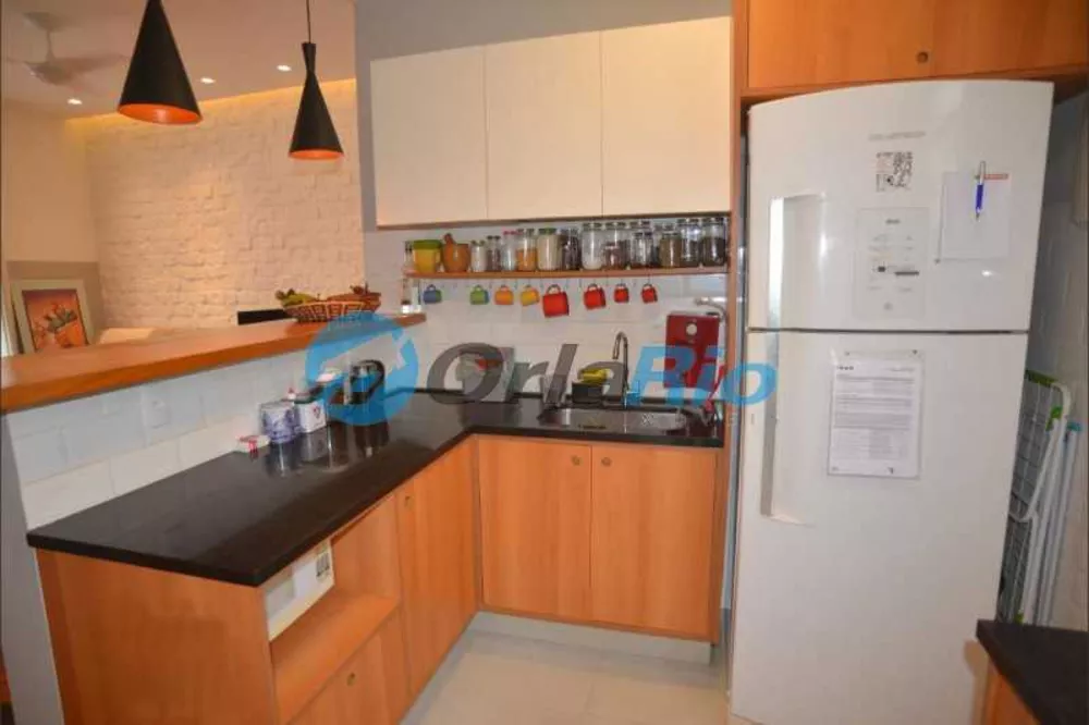 Apartamento à venda com 2 quartos, 69m² - Foto 7