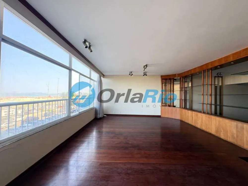 Apartamento, 3 quartos, 214 m² - Foto 1