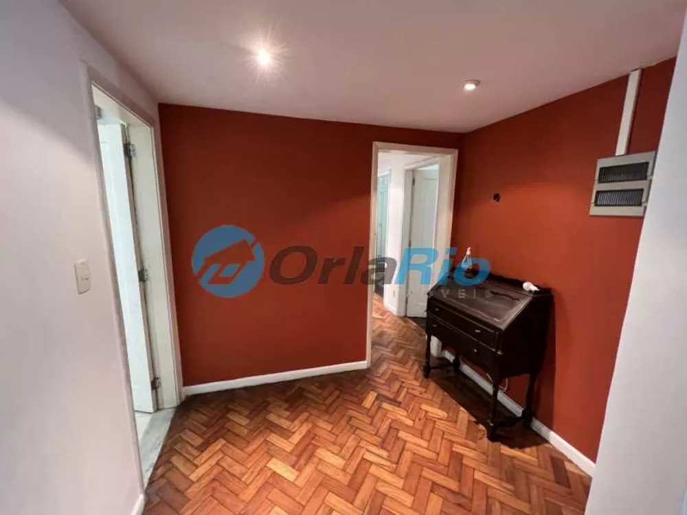 Apartamento à venda com 3 quartos, 119m² - Foto 2