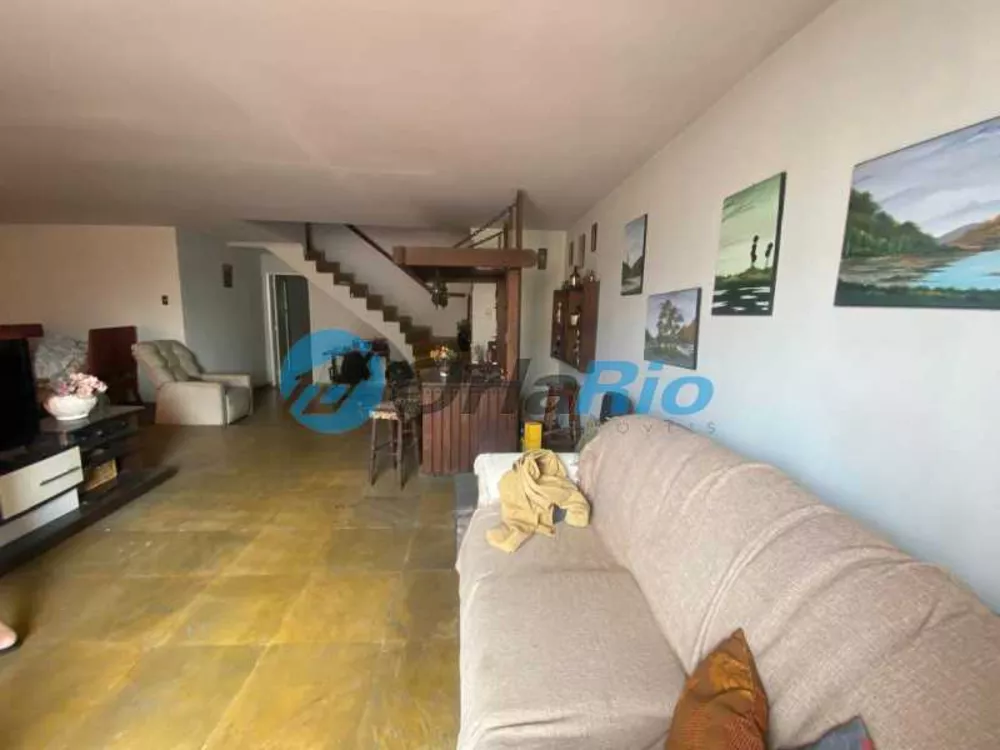 Cobertura, 4 quartos, 231 m² - Foto 2