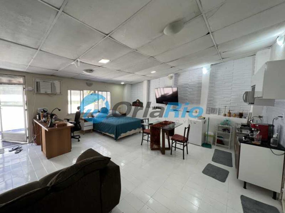 Casa, 4 quartos, 271 m² - Foto 1