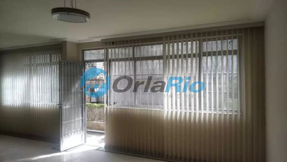 Casa à venda com 3 quartos, 180m² - Foto 3