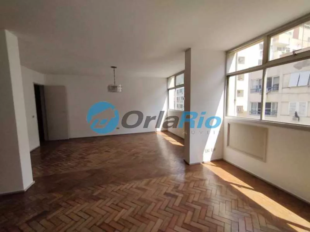 Apartamento à venda com 3 quartos, 150m² - Foto 3