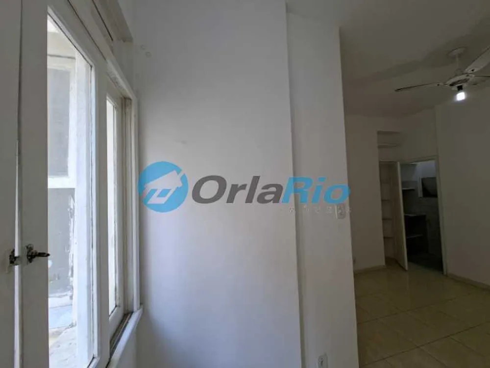 Apartamento, 1 quarto, 32 m² - Foto 2
