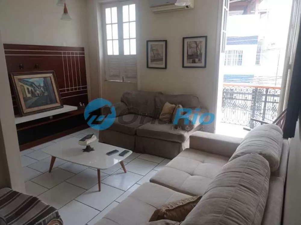 Casa, 4 quartos, 200 m² - Foto 1