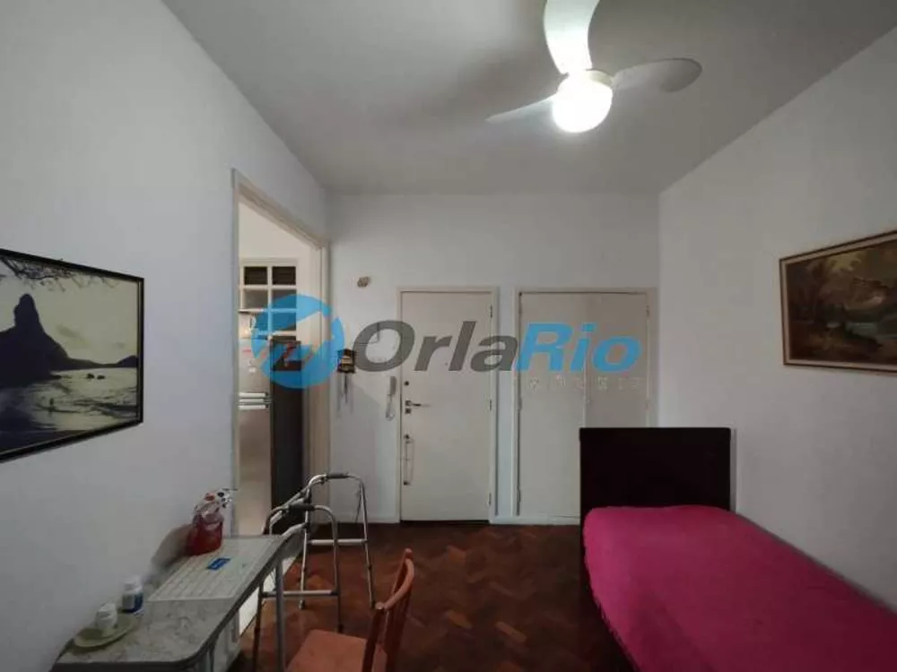 Apartamento à venda com 1 quarto, 45m² - Foto 4