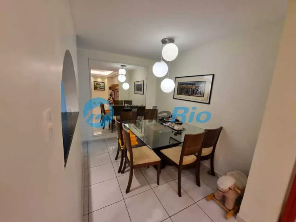 Apartamento à venda com 3 quartos, 107m² - Foto 1