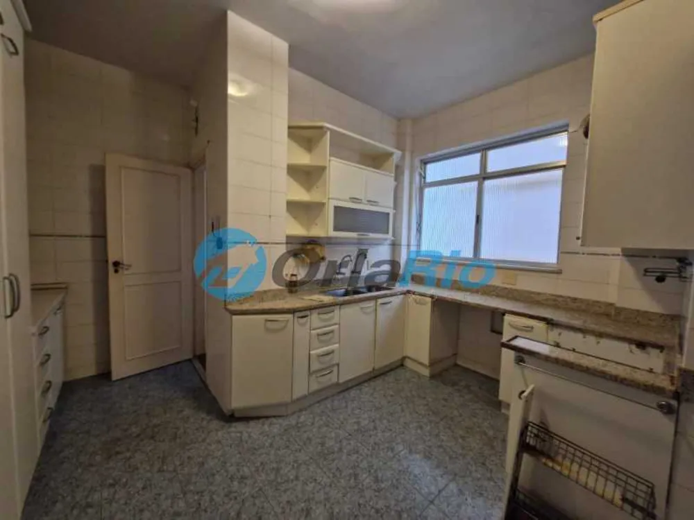 Apartamento, 3 quartos, 155 m² - Foto 2