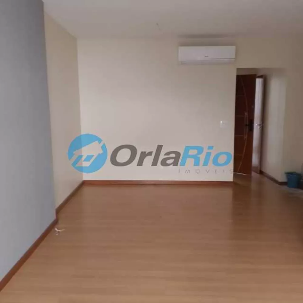 Apartamento à venda com 3 quartos, 109m² - Foto 2