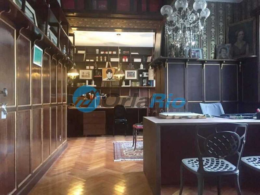 Casa, 7 quartos, 585 m² - Foto 1