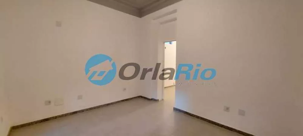 Casa à venda com 5 quartos, 179m² - Foto 4