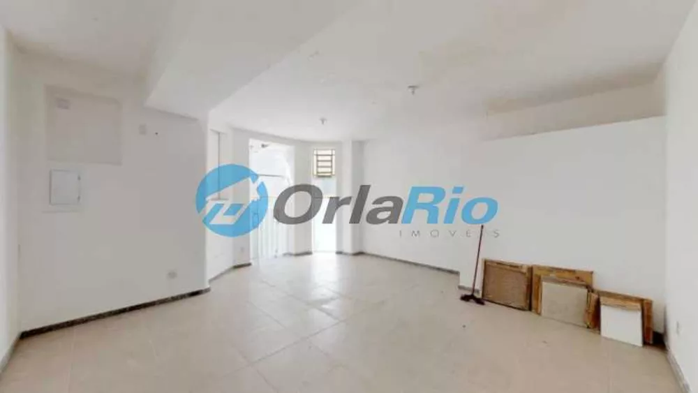 Casa à venda com 5 quartos, 179m² - Foto 1