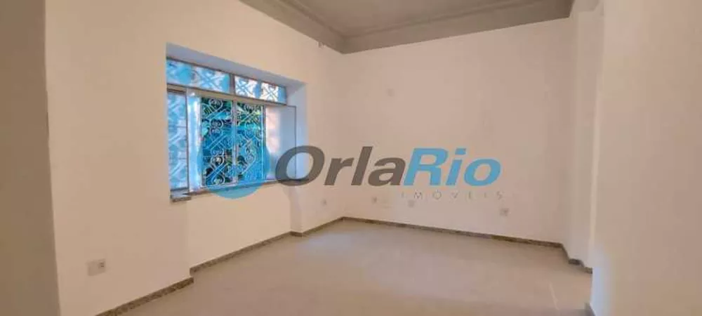 Casa à venda com 5 quartos, 179m² - Foto 3