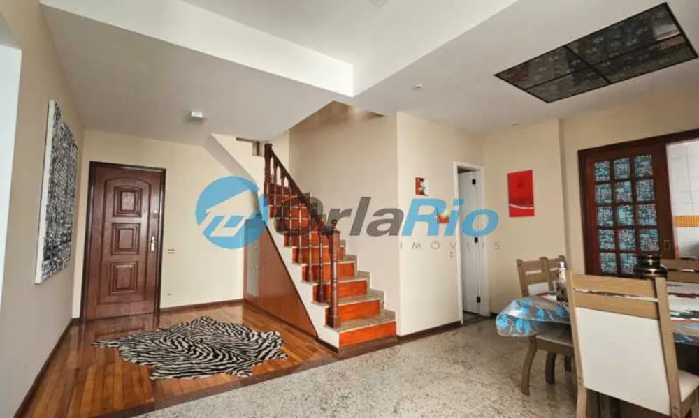 Cobertura, 3 quartos, 170 m² - Foto 2