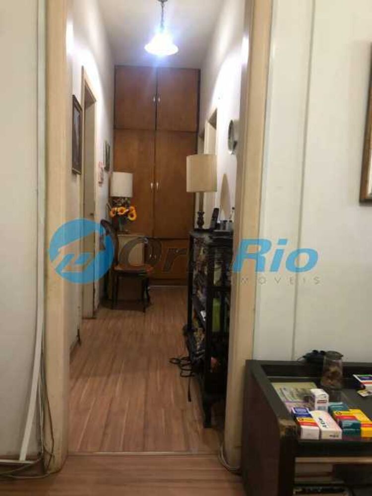 Apartamento à venda com 2 quartos, 80m² - Foto 2