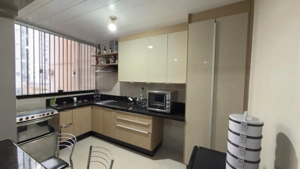 Apartamento, 3 quartos, 198 m² - Foto 5