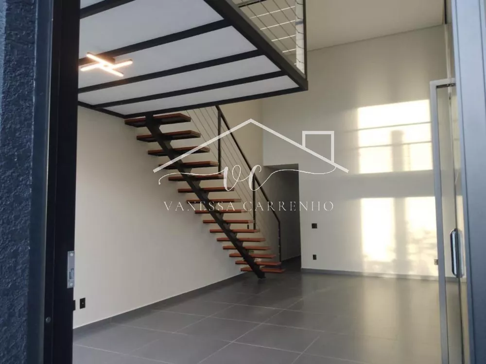 Casa à venda com 3 quartos, 250m² - Foto 3