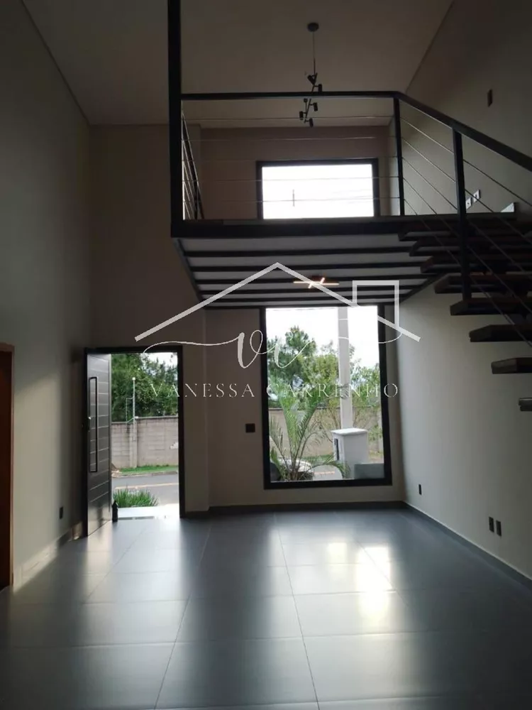 Casa à venda com 3 quartos, 250m² - Foto 4