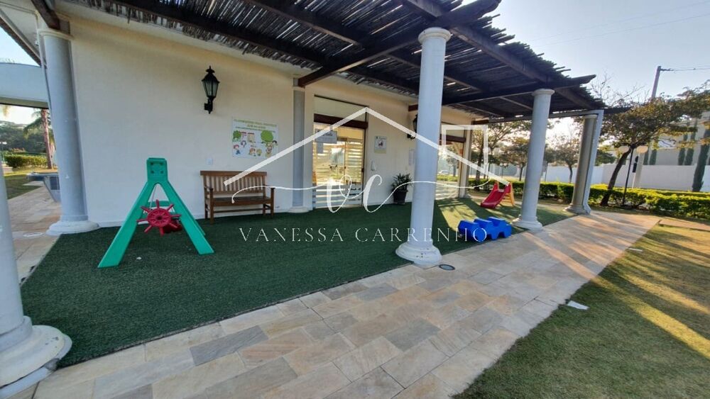 Casa à venda com 3 quartos, 268m² - Foto 4