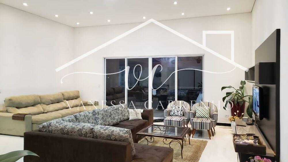 Casa à venda e aluguel com 7 quartos, 2700m² - Foto 10