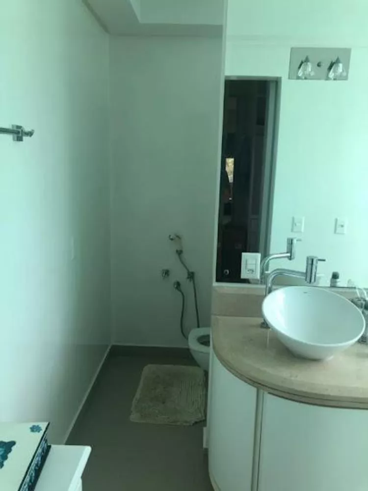 Casa de Condomínio à venda com 4 quartos, 400m² - Foto 11