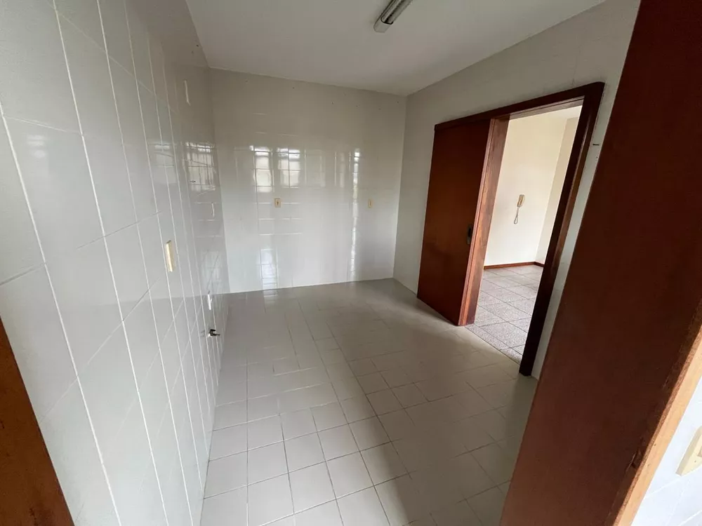 Apartamento à venda com 2 quartos, 68m² - Foto 10