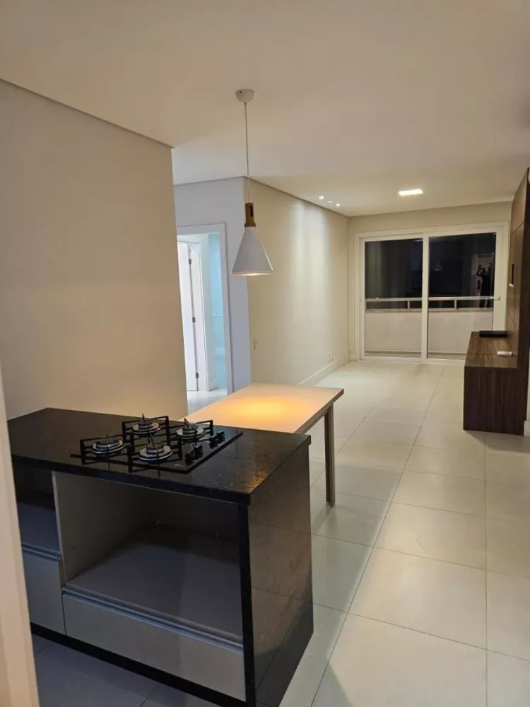 Apartamento à venda com 2 quartos, 73m² - Foto 5