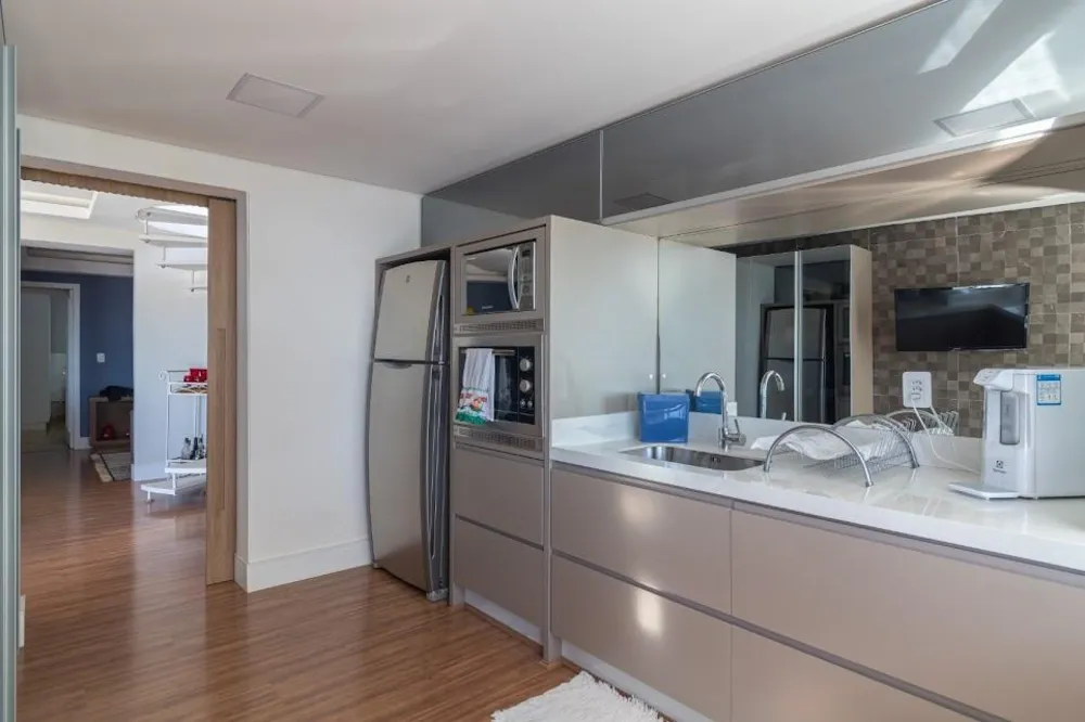 Cobertura, 3 quartos, 275 m² - Foto 3