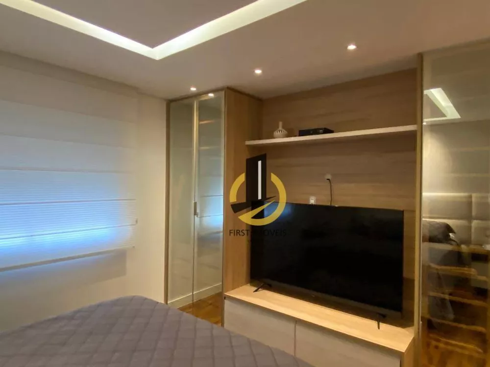 Apartamento, 4 quartos, 240 m² - Foto 1