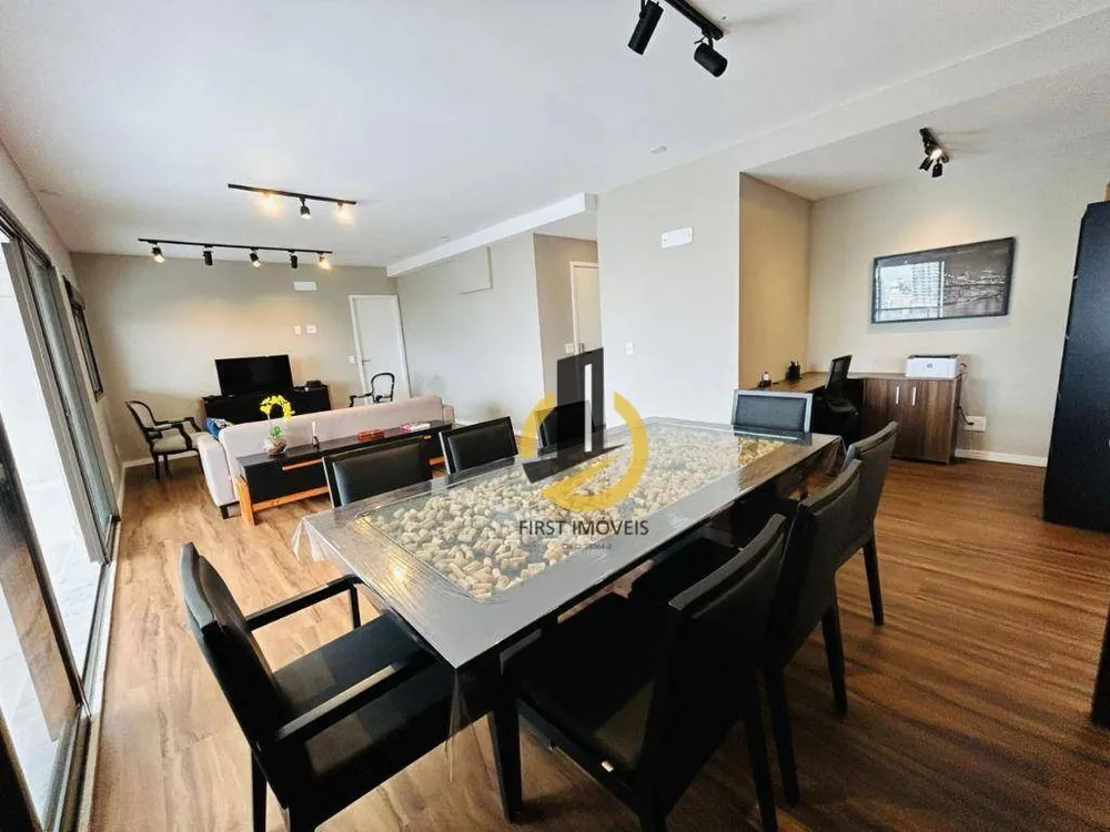 Apartamento, 3 quartos, 158 m² - Foto 1