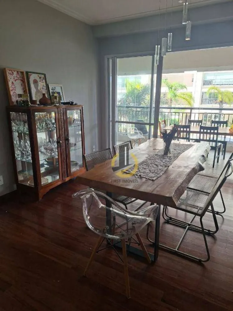 Apartamento, 3 quartos, 147 m² - Foto 2