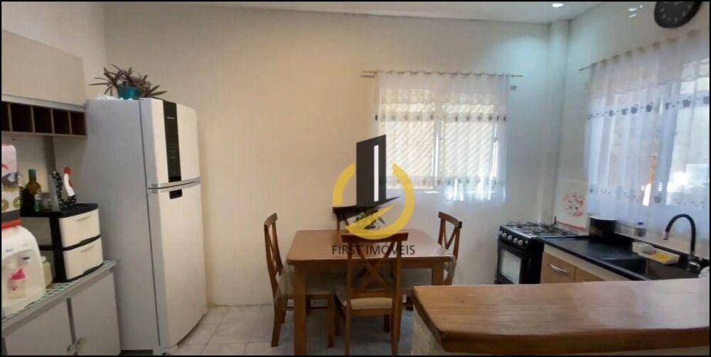 Casa, 3 quartos, 120 m² - Foto 1