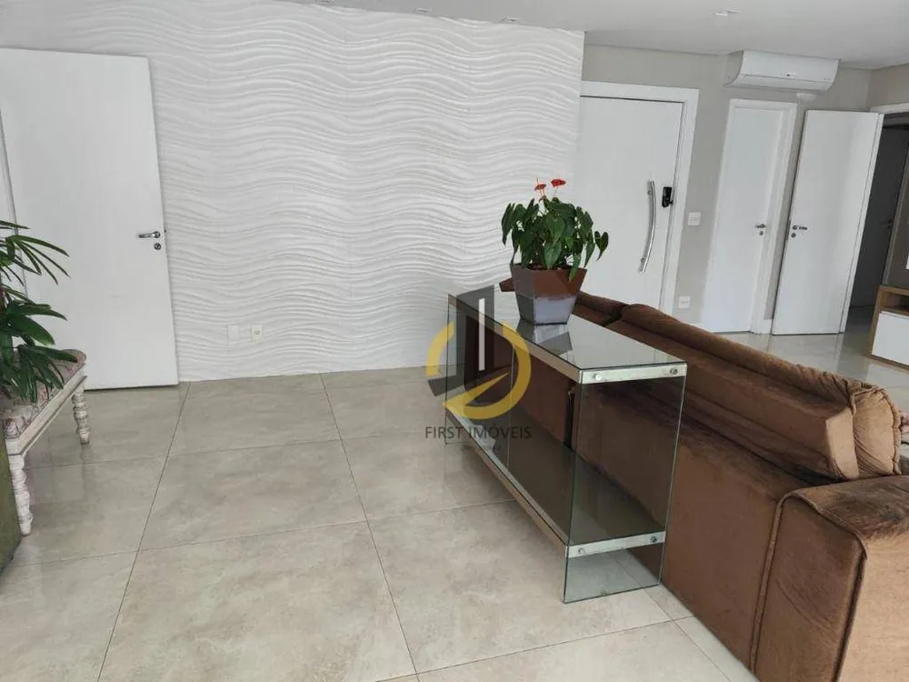 Apartamento, 4 quartos, 192 m² - Foto 1