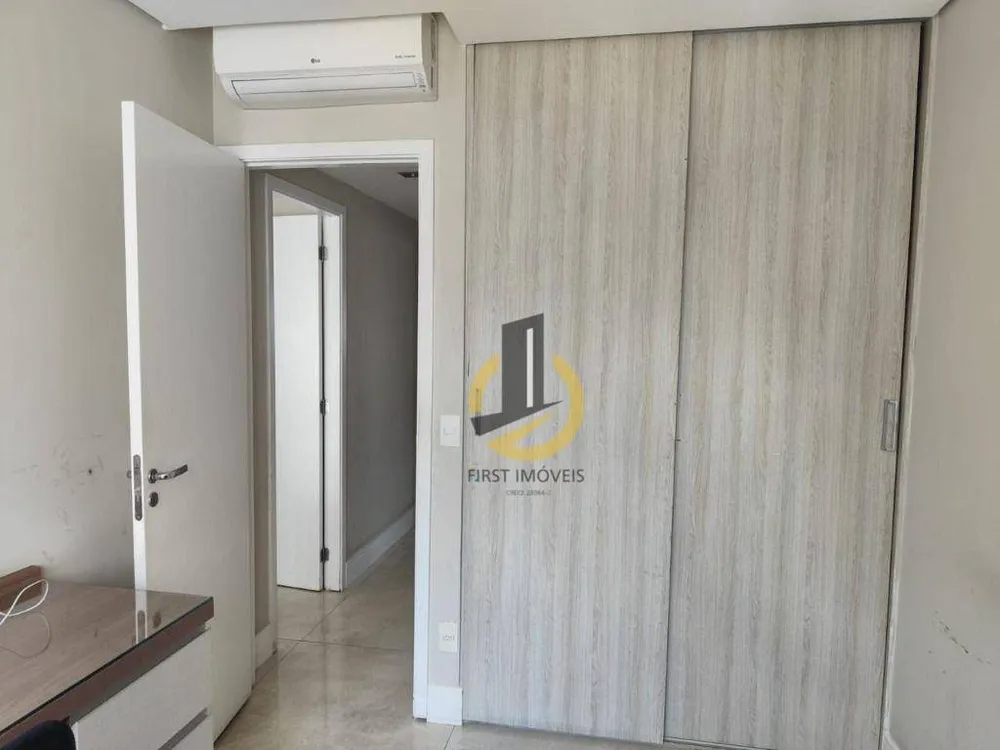Apartamento, 4 quartos, 192 m² - Foto 1