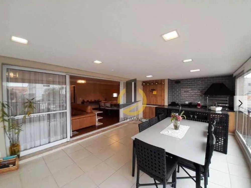 Apartamento, 4 quartos, 216 m² - Foto 2
