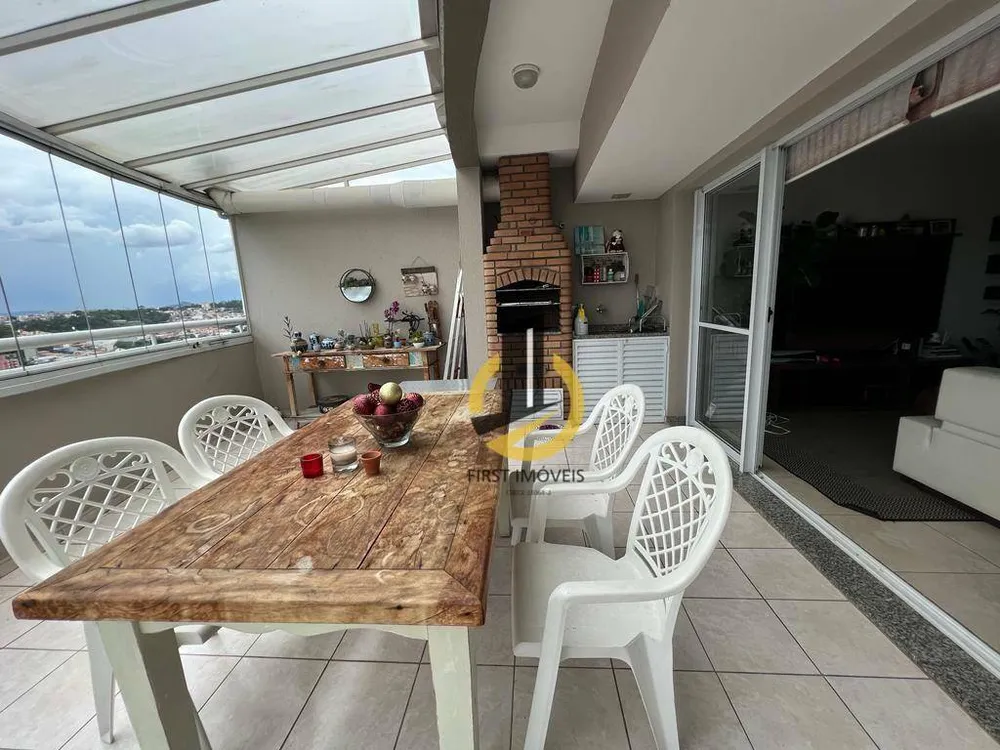 Cobertura, 3 quartos, 183 m² - Foto 1