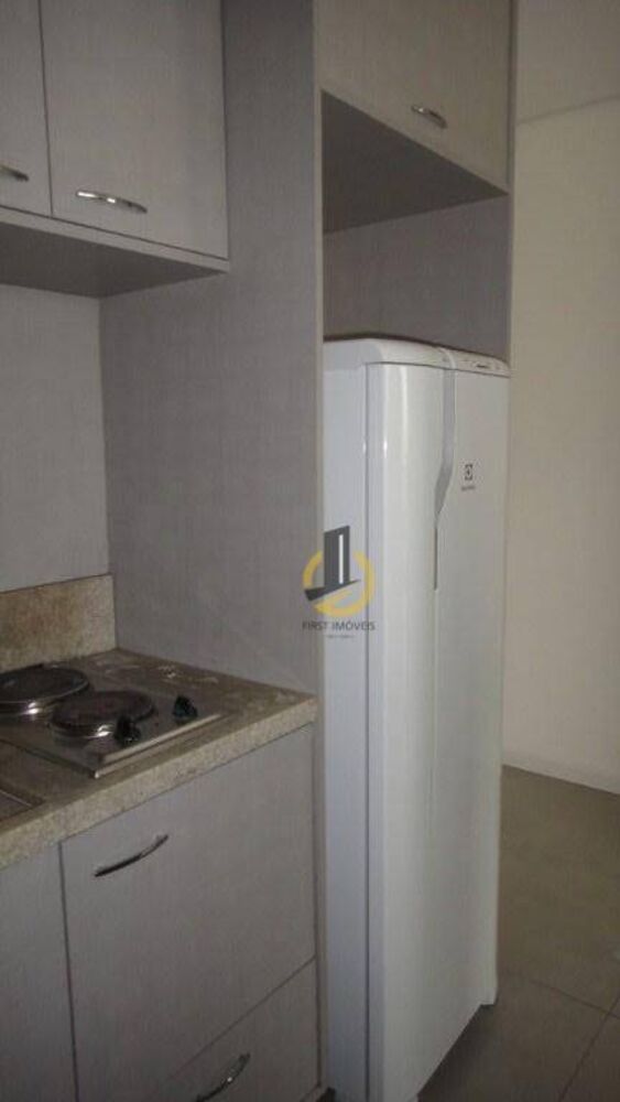 Apartamento para alugar com 1 quarto, 35m² - Foto 6