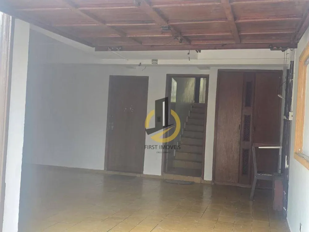 Sobrado, 3 quartos, 300 m² - Foto 1