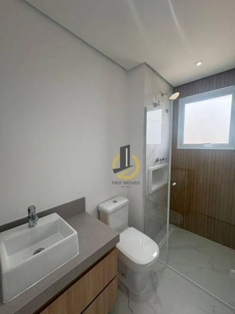 Apartamento, 3 quartos, 137 m² - Foto 2