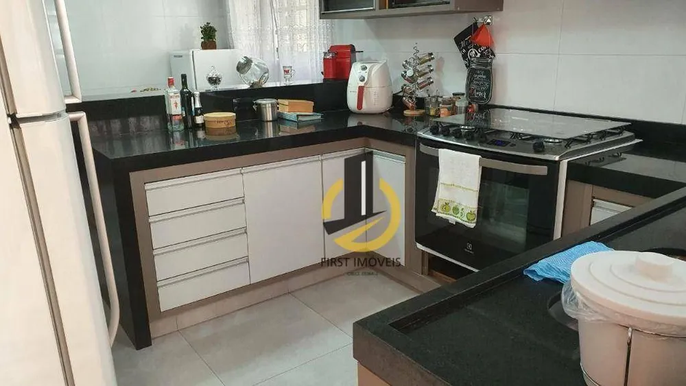 Sobrado, 2 quartos, 185 m² - Foto 2