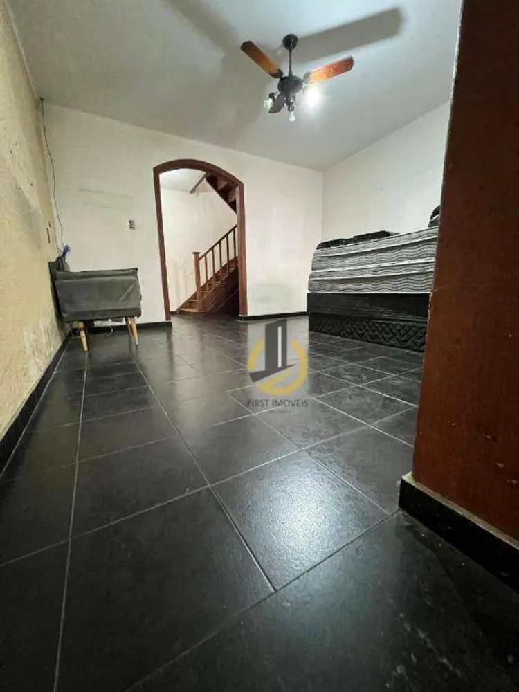 Casa, 3 quartos, 240 m² - Foto 3