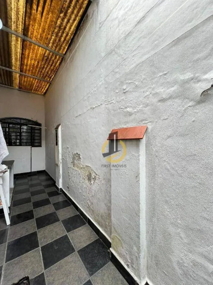 Casa, 3 quartos, 240 m² - Foto 1
