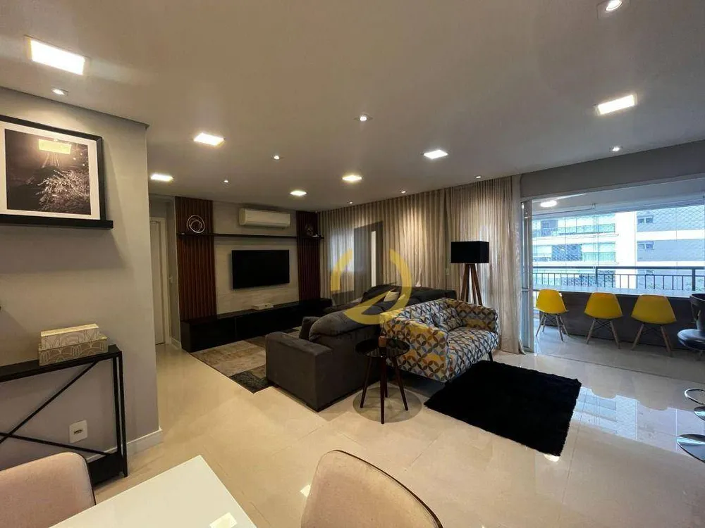 Apartamento, 3 quartos, 147 m² - Foto 1