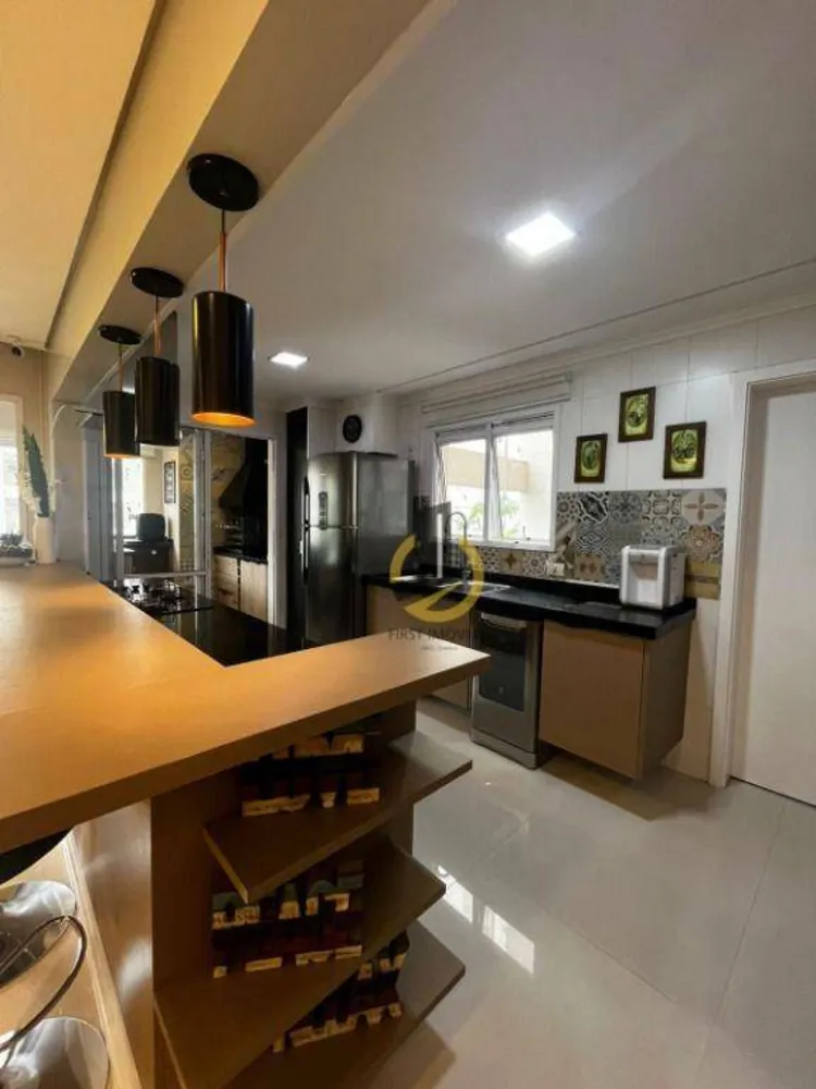 Apartamento, 3 quartos, 147 m² - Foto 1