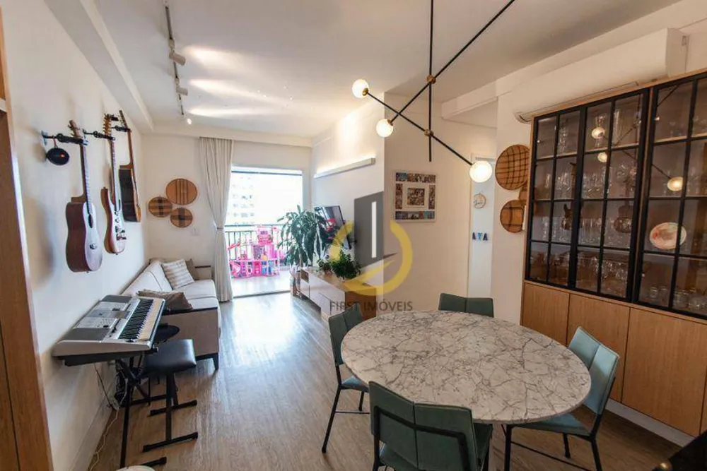 Apartamento, 3 quartos, 80 m² - Foto 1